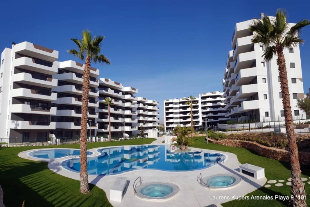 Beautiful Apartment Close To The Sea Arenales del Sol Ngoại thất bức ảnh