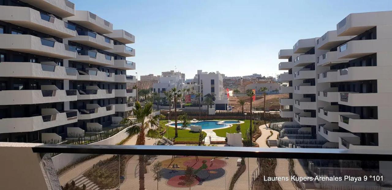 Beautiful Apartment Close To The Sea Arenales del Sol Ngoại thất bức ảnh